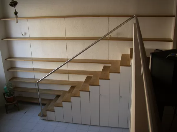 escalier pele-mele